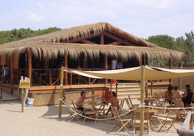 FUORIROTTA BEACH CLUB