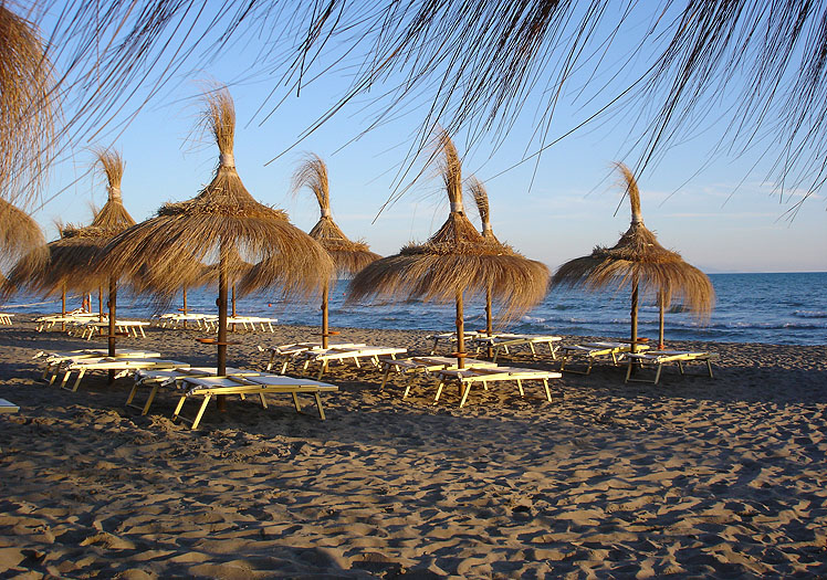 FUORIROTTA BEACH CLUB, photo 4 of 8